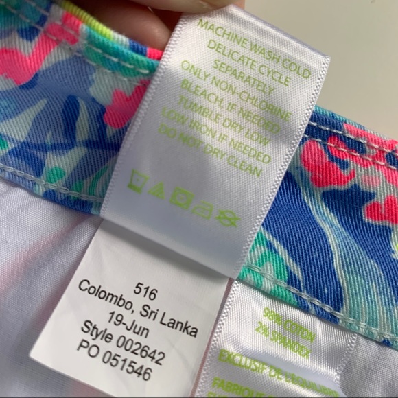 NWT Lilly Pulitzer 7” Bay Ave Shorts - Picture 7 of 8